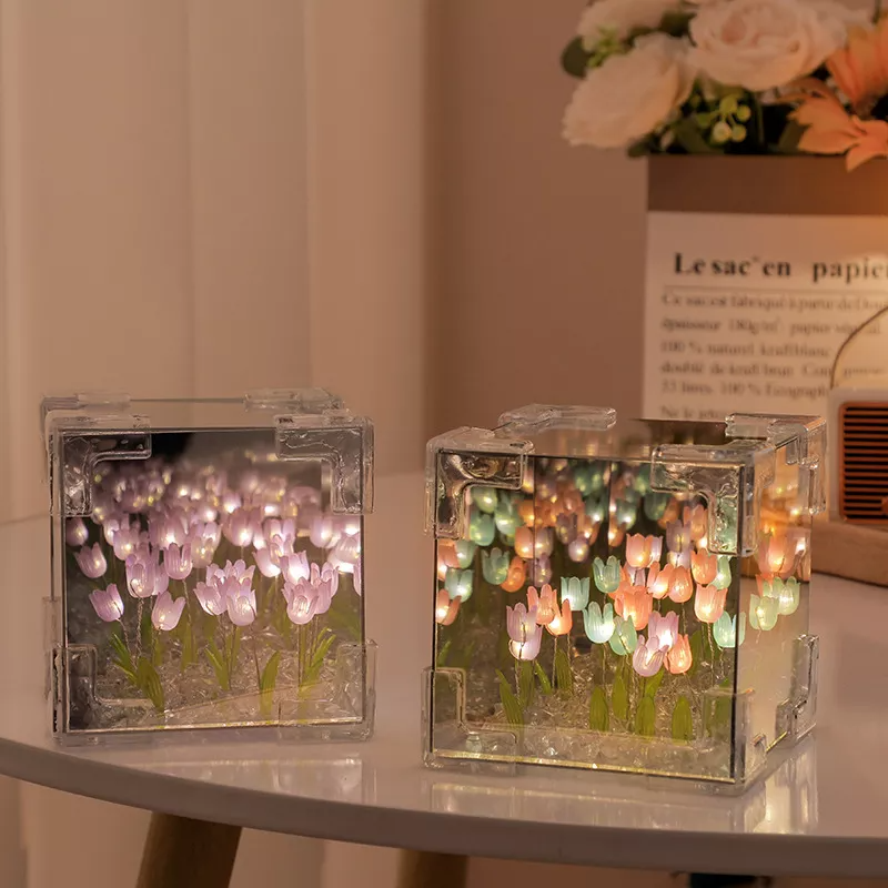 Blossom Box | Magisches Tulpenlicht