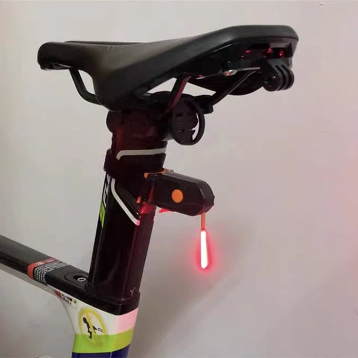 LED-Fahrrad-Rücklicht | Hell & Zuverlässig - 1 + 1 Gratis!