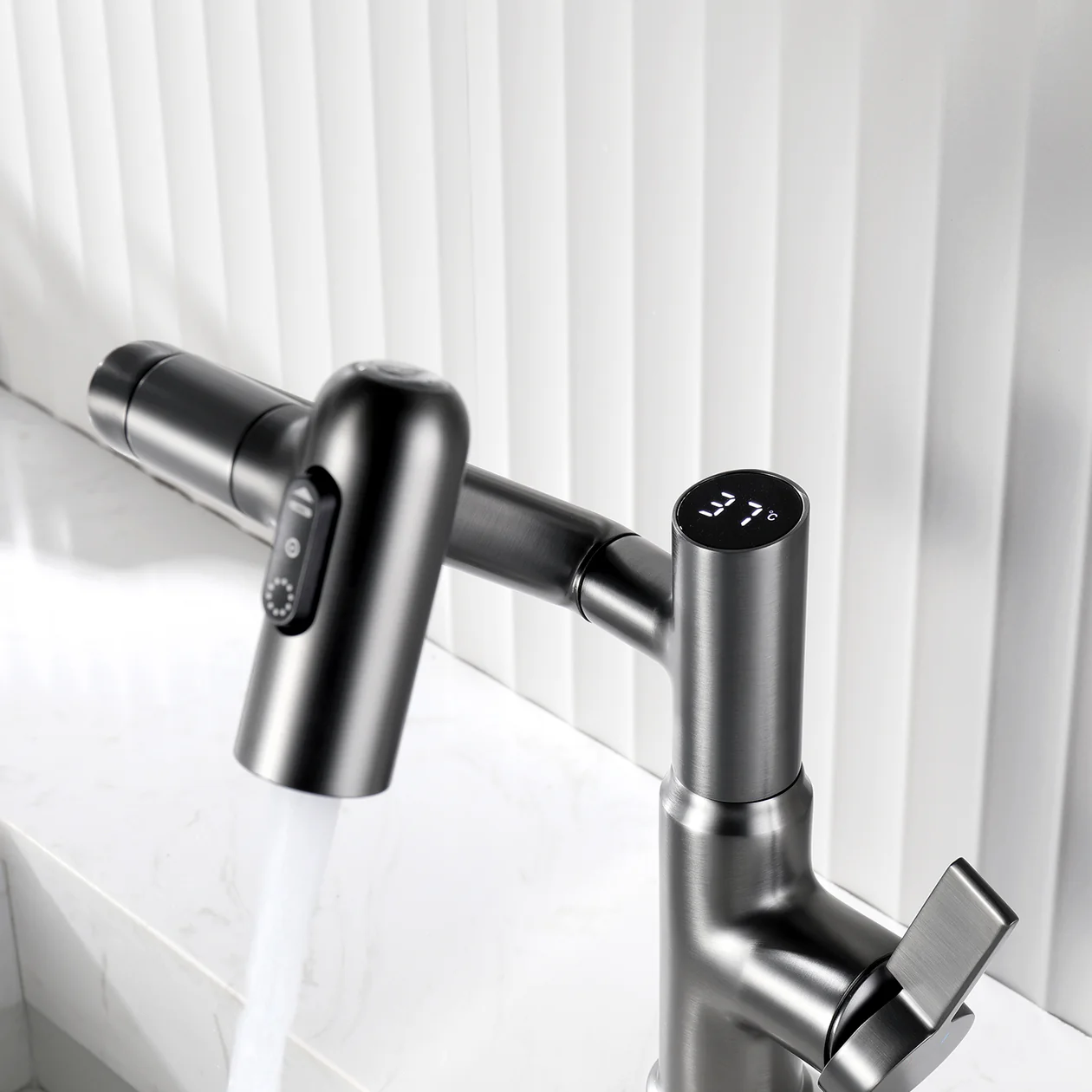Moderner Digitaler Wasserhahn | Anpassbar, Bequem, Intelligent