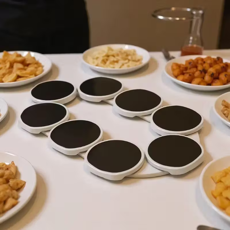 Drehteller für Esstische | Genießen Sie Ihre Mahlzeiten ganz einfach gemeinsam.