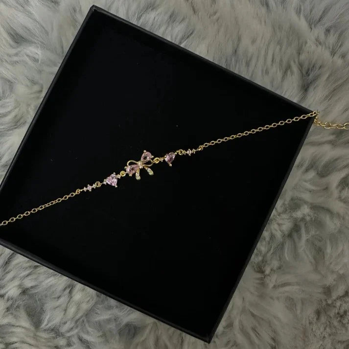 Nina Schleifen-Armband | Eleganter & Anpassbarer Schmuck